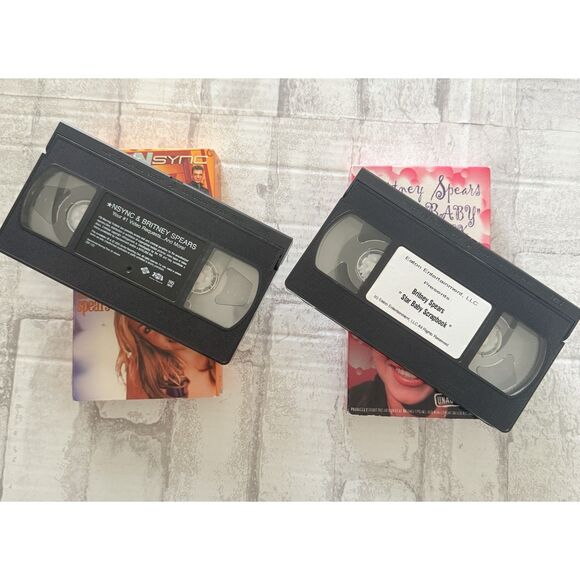 Britney Spears Star Baby Scrapbook NSYNC and Britney VHS Tapes 90s Pop Icons - Picture 2 of 3